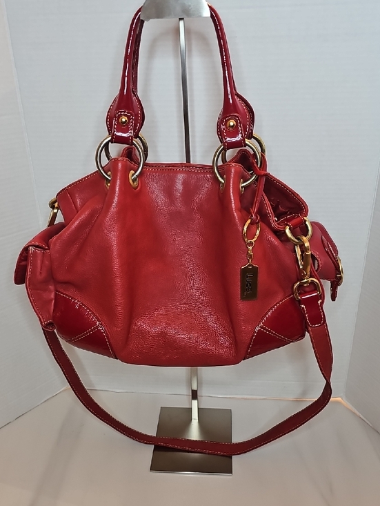 Luce Handbags - Red Leather Shoulder Bag with Gold Hardware
